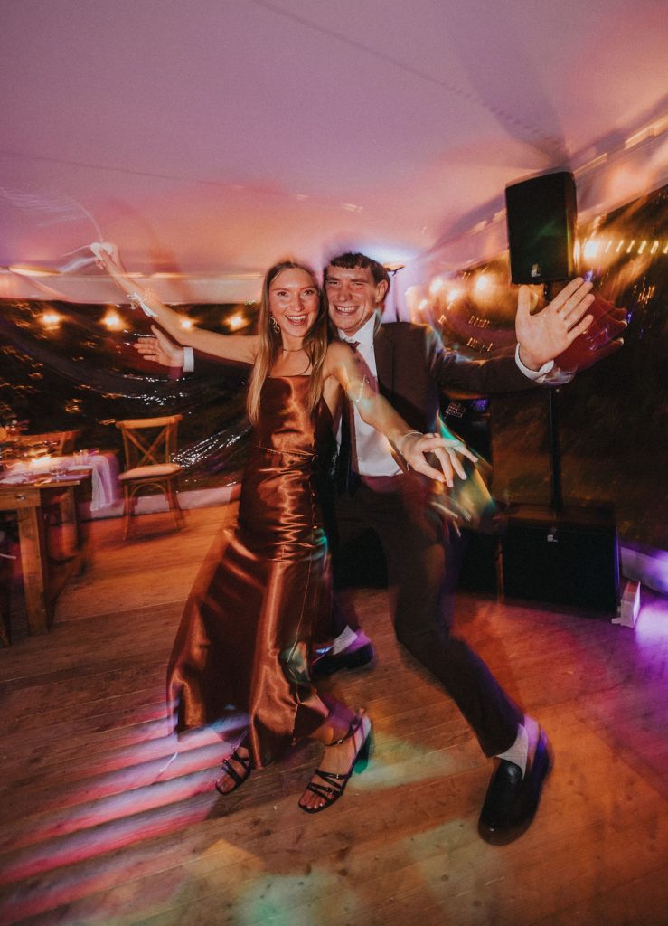 Livemusik von Hochzeitssänger Elias Tebroke zur Party